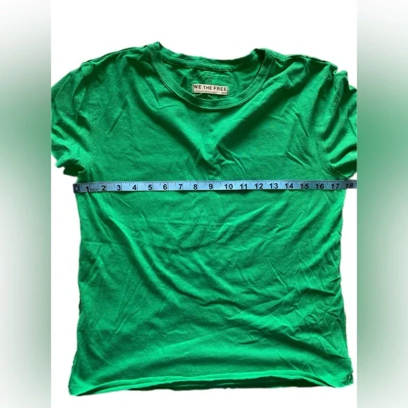 We The Free Nova Tee NWOT medium - Picture 6 of 11